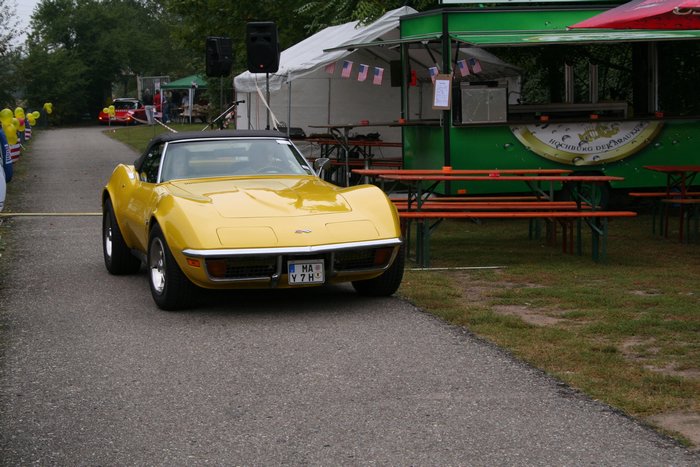 Corvette Sunday 2005 036.jpg