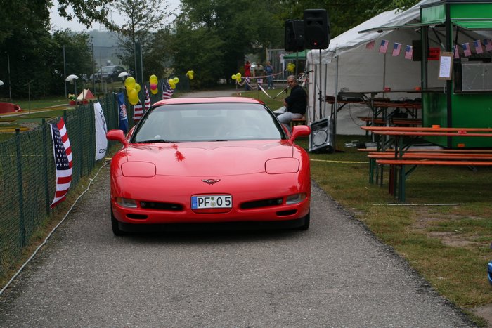 Corvette Sunday 2005 041.jpg