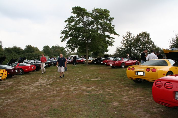 Corvette Sunday 2005 098.jpg